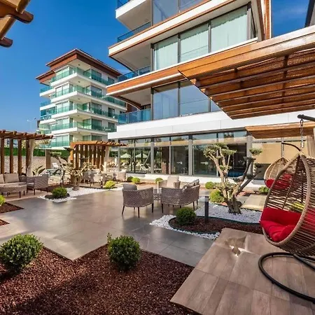 Апартаменти Sa Apartments! Sea View 2bd Flat 50m To The *